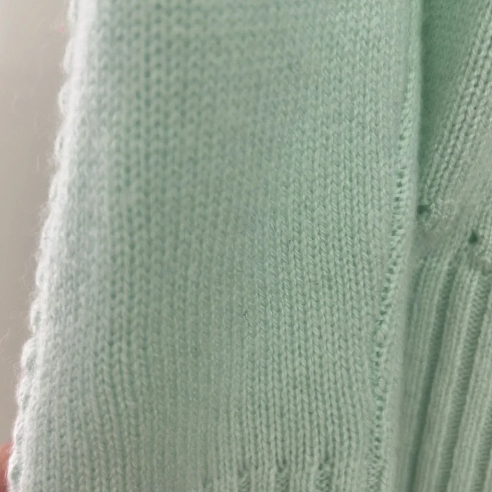 NWOT Sail to Sable Green Crew Neck  Cashmere - Picture 5 of 5